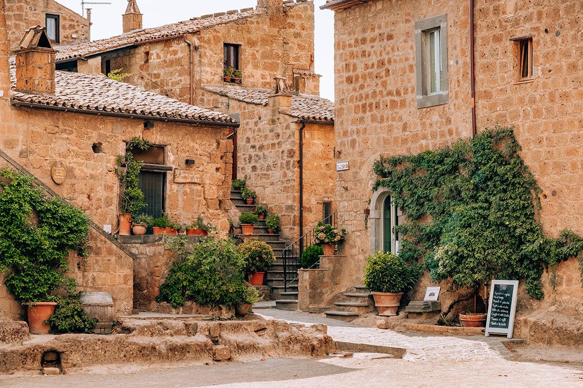 Day trips from Rome, Italy - Civita di Bagnoregio - Piazza S. Donato