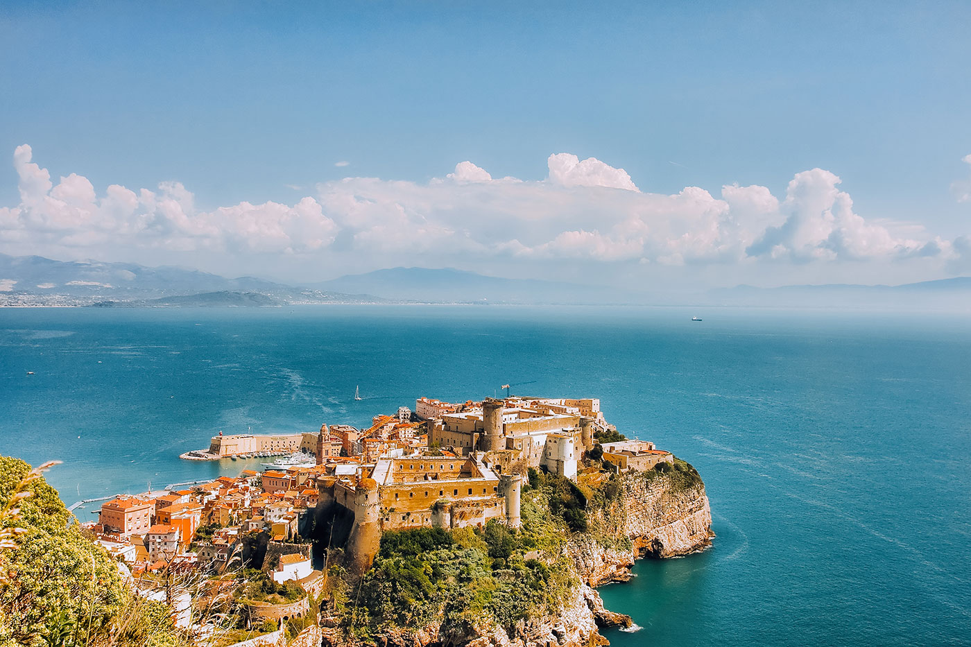 29 Amazing Day Trips from Rome By Train, Car & Guided Tour 66 Day trips from Rome, Italy - Gaeta