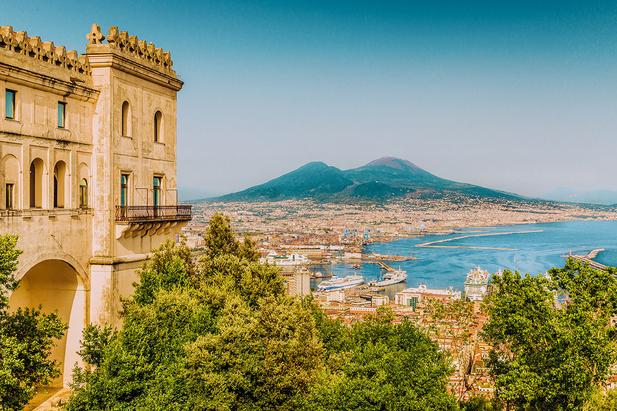 Day trips from Rome, Italy - Naples and Vesuvius