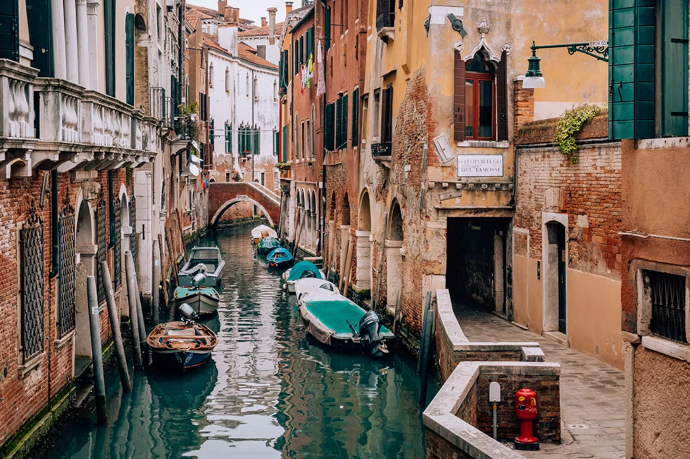 Where to Stay in Venice - Best Hotels in Venice - San Polo - Sotoportego dei Tamossi
