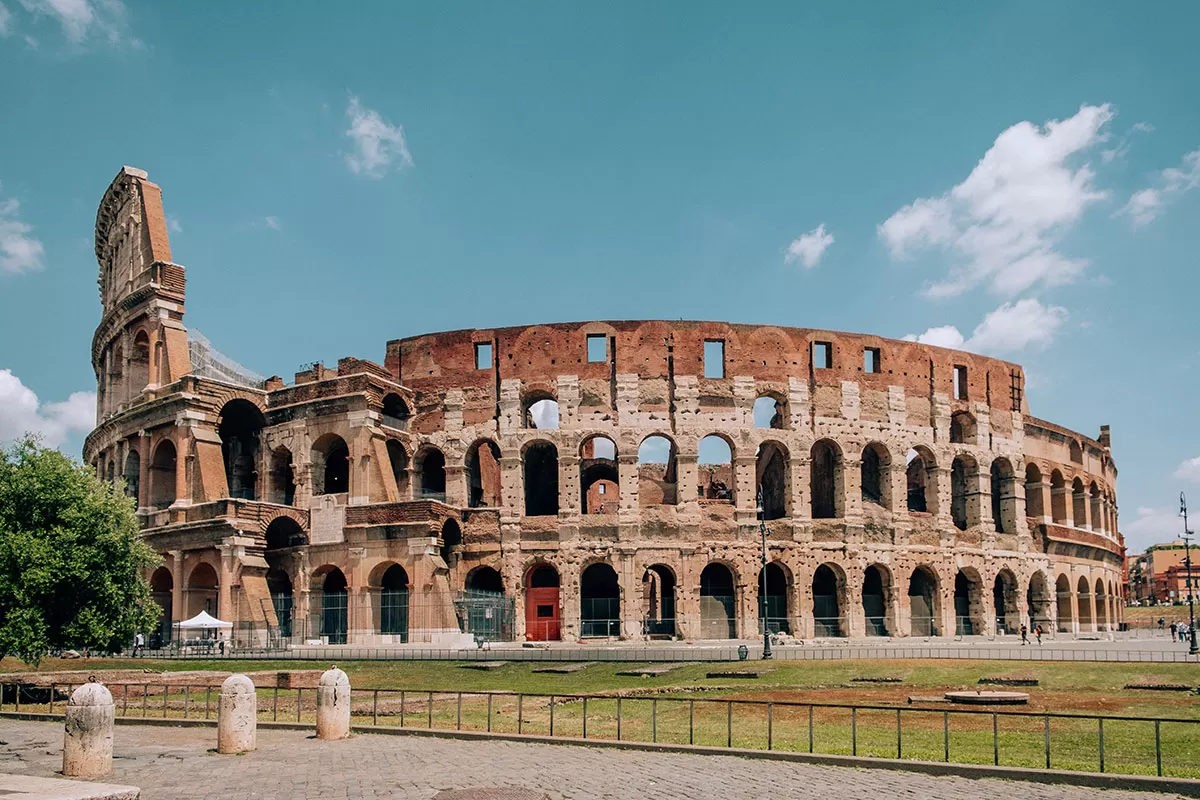 Hotels Near the Colosseum in Rome - Colosseum Panorama