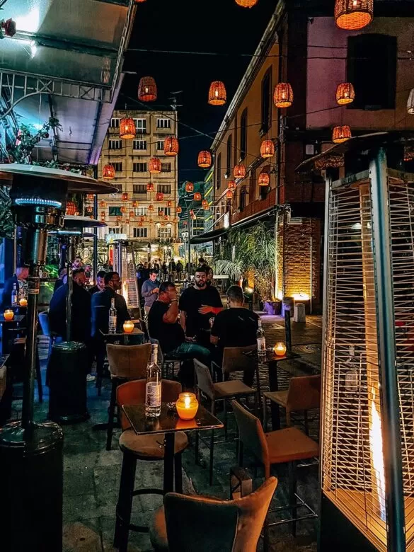 Things to do in Thessaloniki - Ladadika - Bar at night