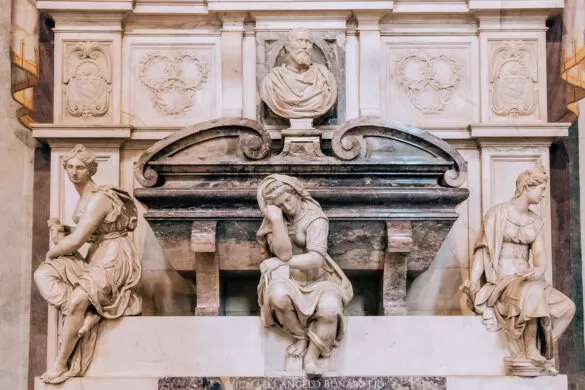 Best things to do in Florence - Basilica of Santa Croce in Florence - Michelangelo's tomb