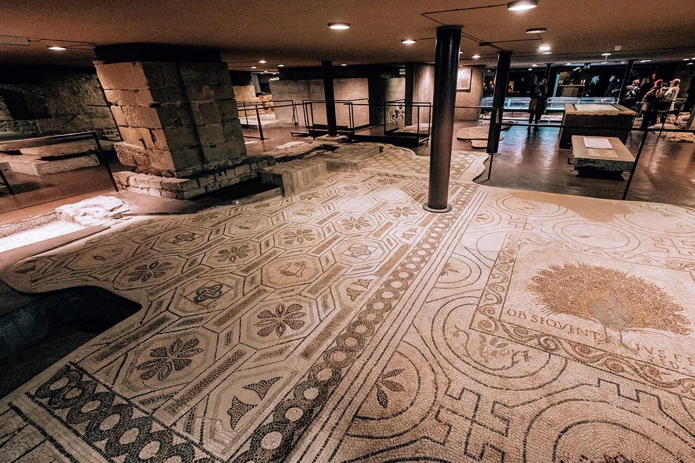 Best things to do in Florence - Santa Maria del Fiore Cathedral - Santa Reparata Crypt - Mosaic floor