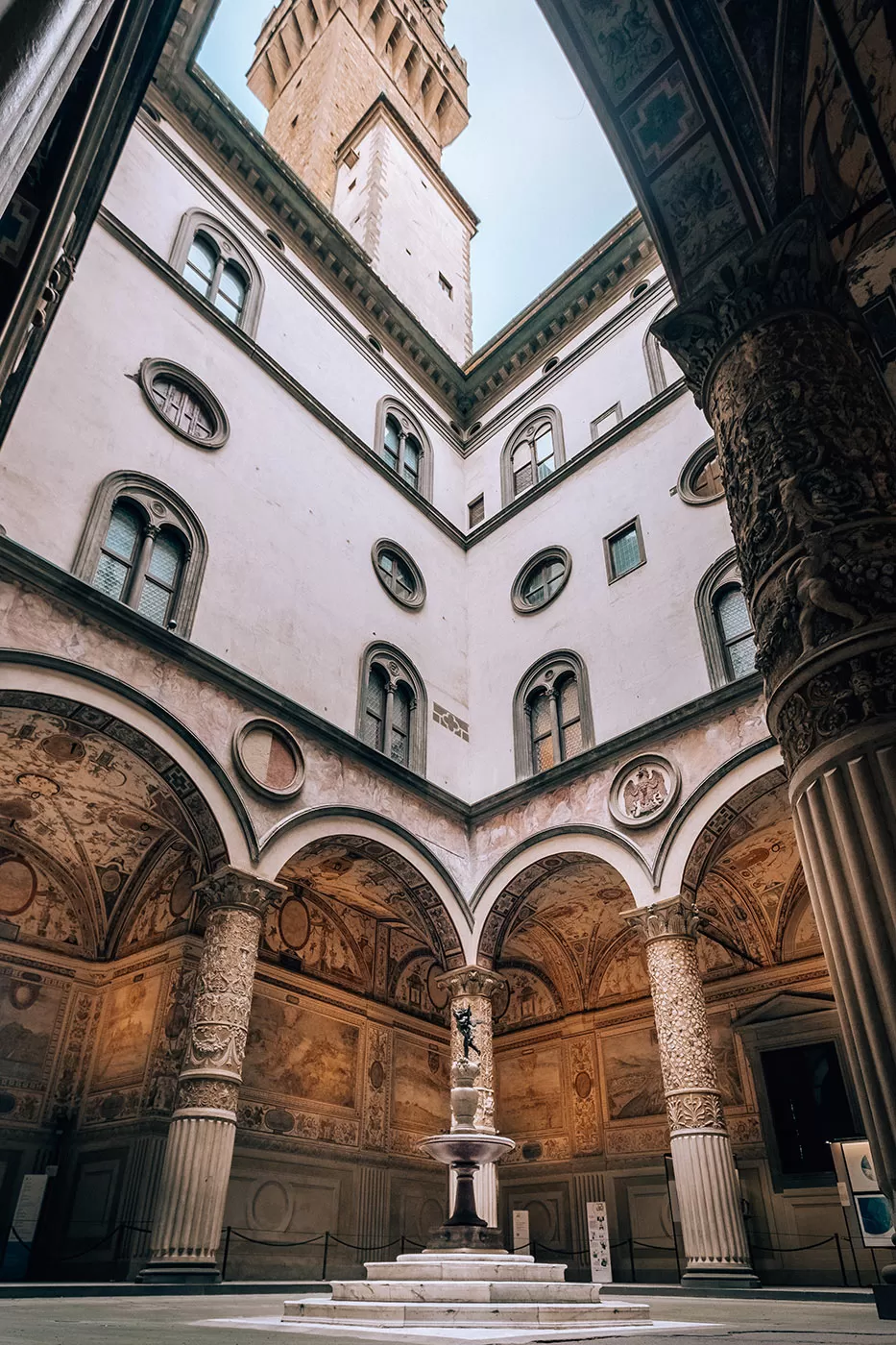Florence tips - Palazzo Vecchio courtyard