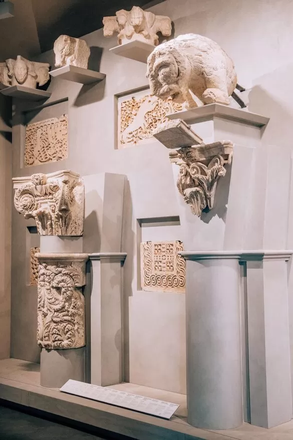 Things to do in Pisa Italy - Opera del Duomo Museum - Columns