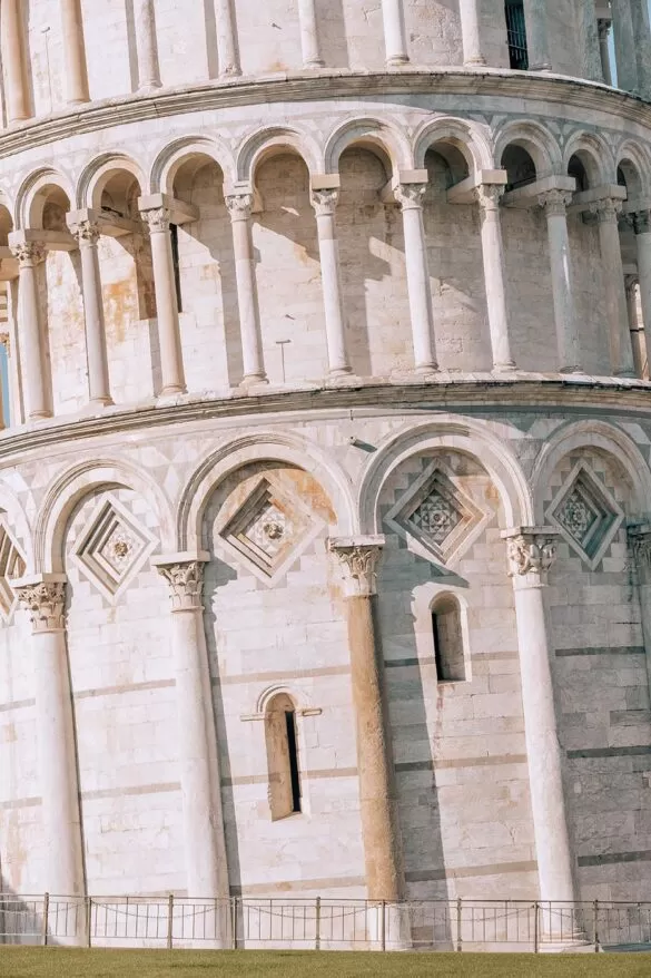 Things to do in Pisa Italy - Piazza dei Miracoli - Base of Leaning Tower of Pisa