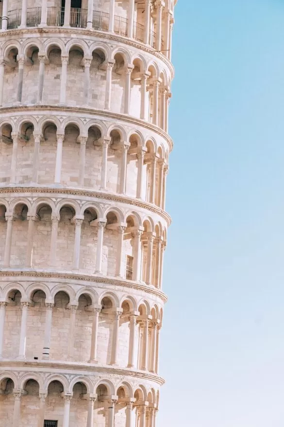 Things to do in Pisa Italy - Piazza dei Miracoli - Close up of Leaning Tower of Pisa