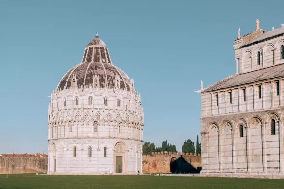 Things to do in Pisa Italy - Piazza dei Miracoli - Piazza del Duomo - Baptistery and Pisa Cathedral