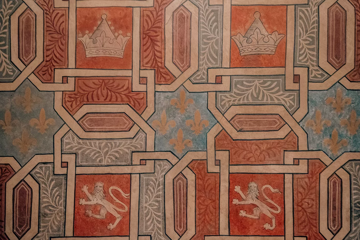 Unique Things to Do in Florence - Palazzo Davanzati - Wall pattern