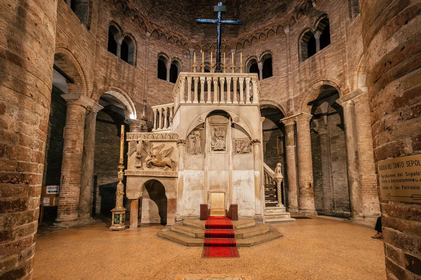What to Do in Bologna in a Day - Basilica di Santo Stefano - Replica of the Holy Sepulcher in Jerusalem