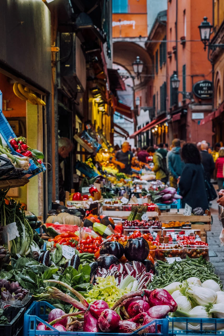 What to Do in Bologna in a Day - Quadrilatero Market on Via Pescherie Vecchie