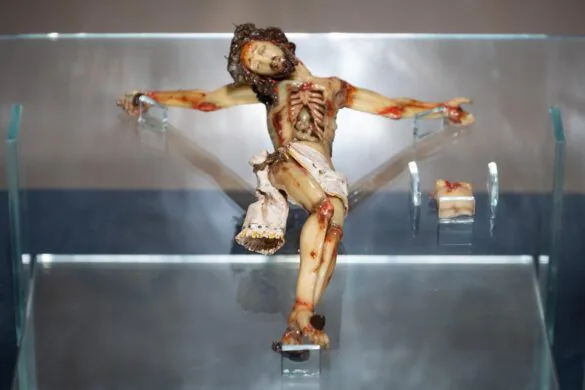 Things to do in Ostuni - Museo Diocesano di Ostuni - Wax figure of Christ