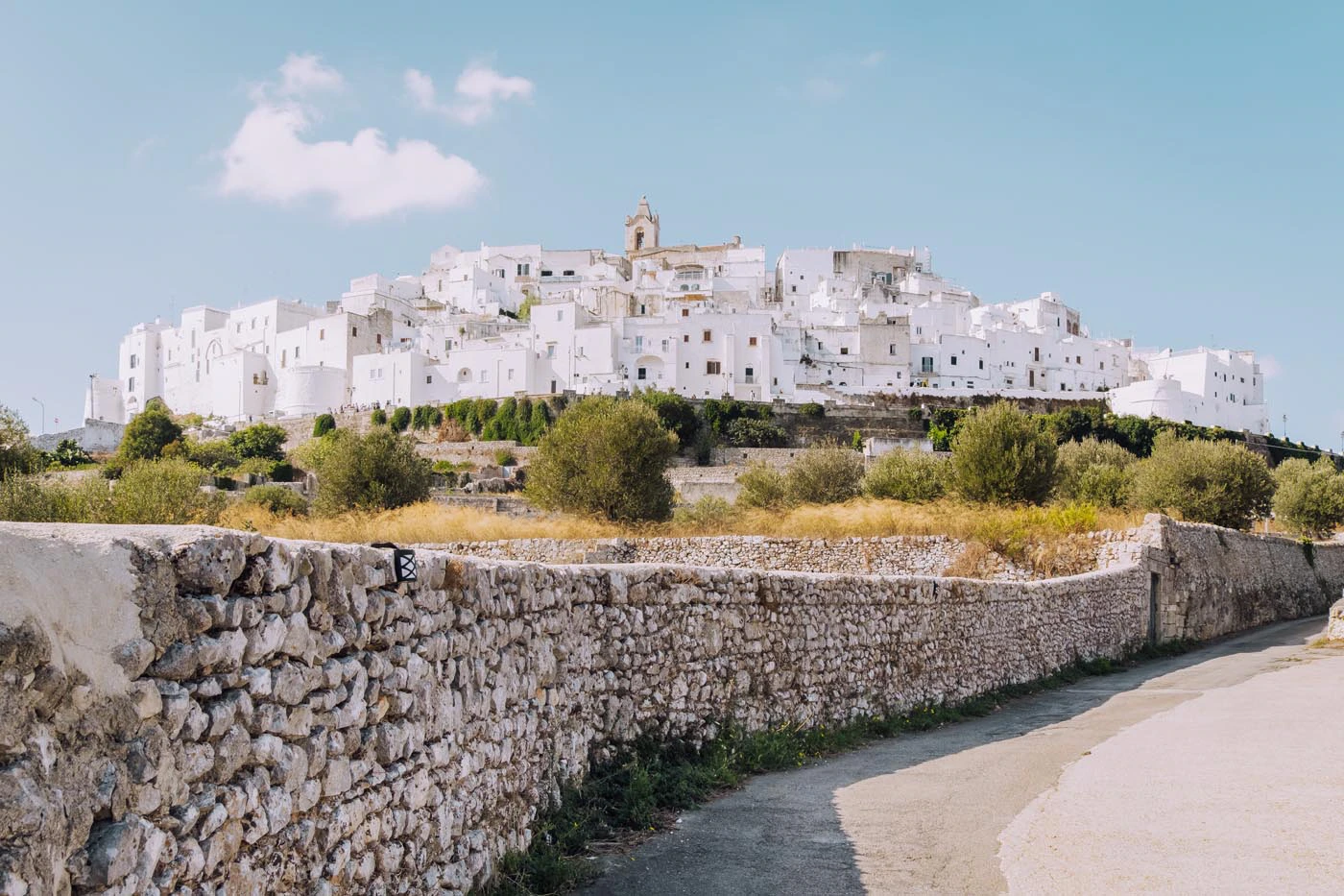 Things to do in Ostuni - Ostuni, the white city from a country road