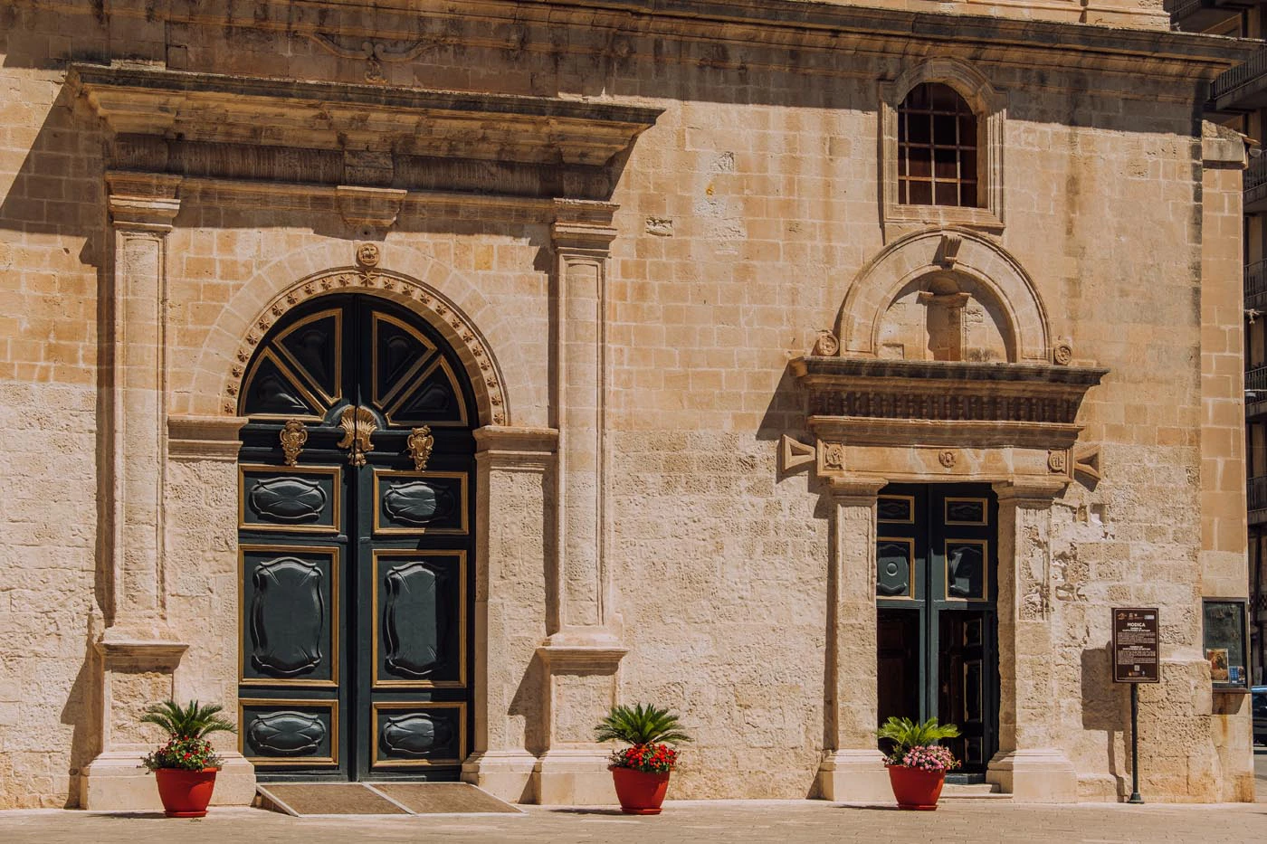 Things to do in Modica Sicily - Chiesa Collegiata di Santa Maria di Betlem - Entrance