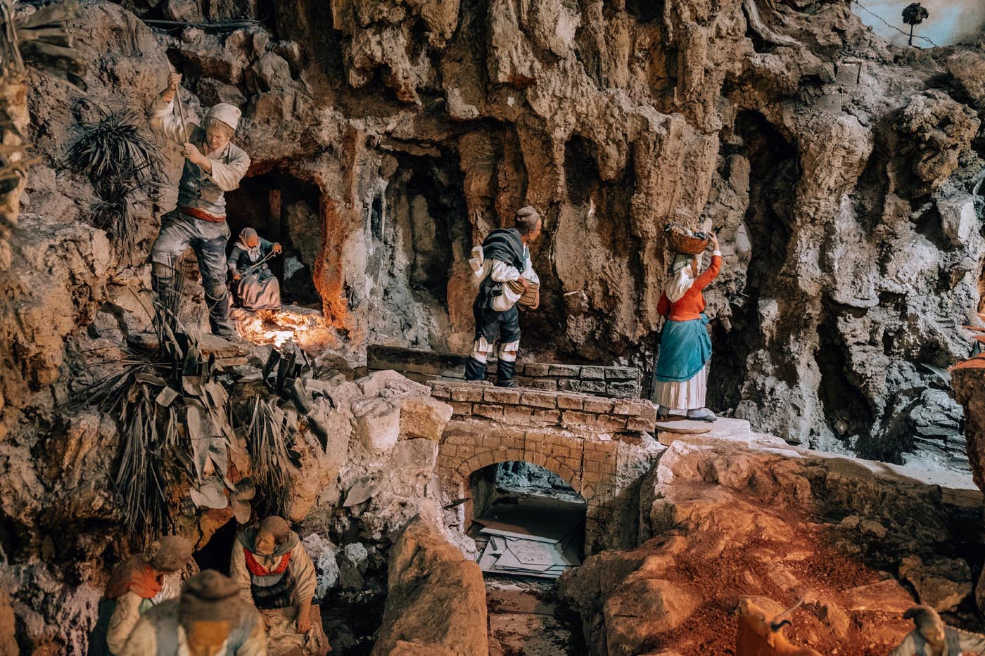 Things to do in Modica Sicily - Chiesa Collegiata di Santa Maria di Betlem - Nativity Scene